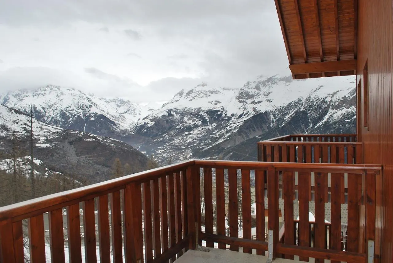 Les Gentianes By Actisource Aparthotel Puy-Saint-Vincent 3*,